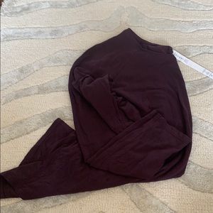 LuluLemon long sleeve scoop neck top